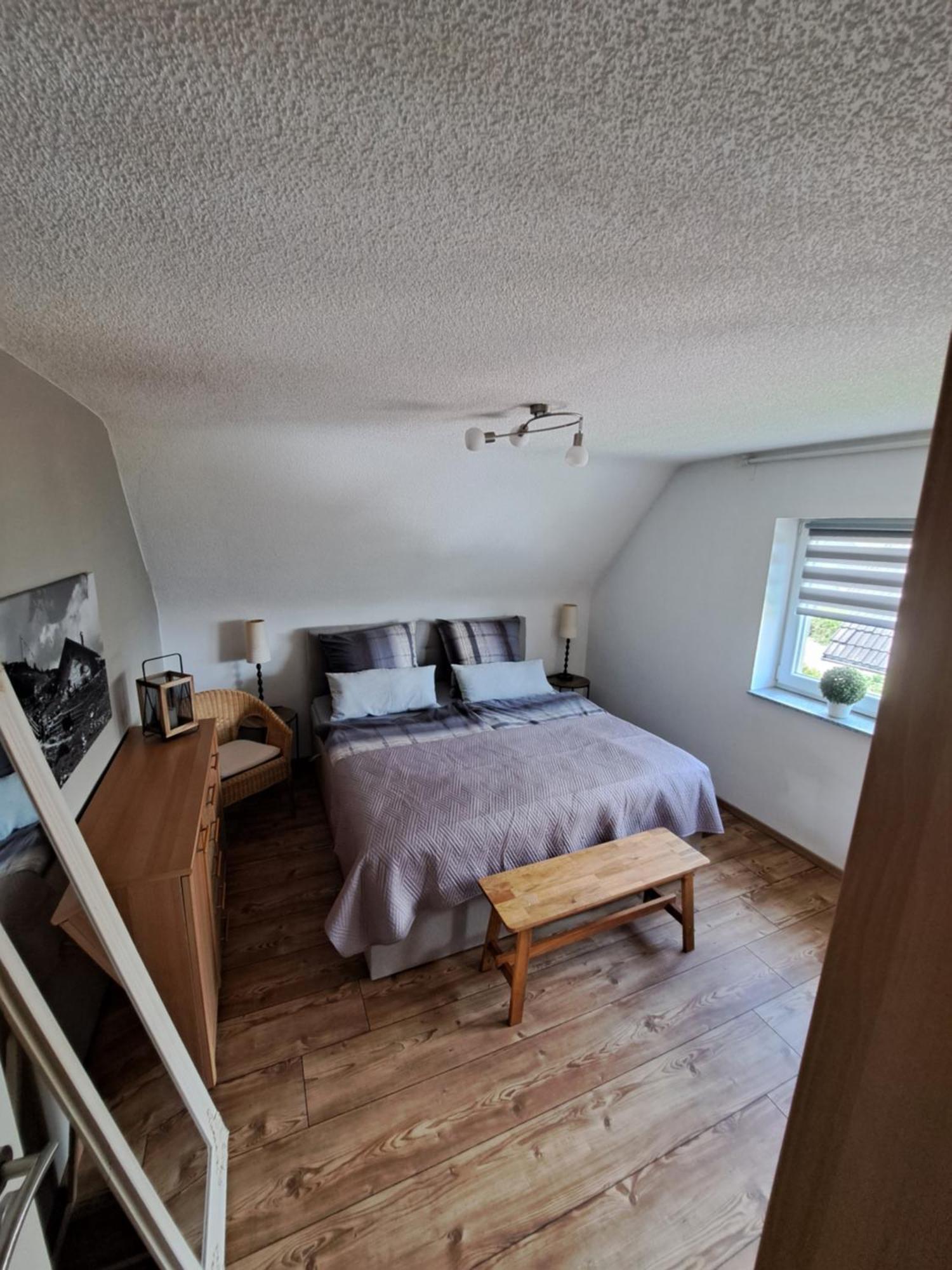Wunderschoenes 2 Zimmer Apartment Inkl. Parkplatz Asbach  Luaran gambar