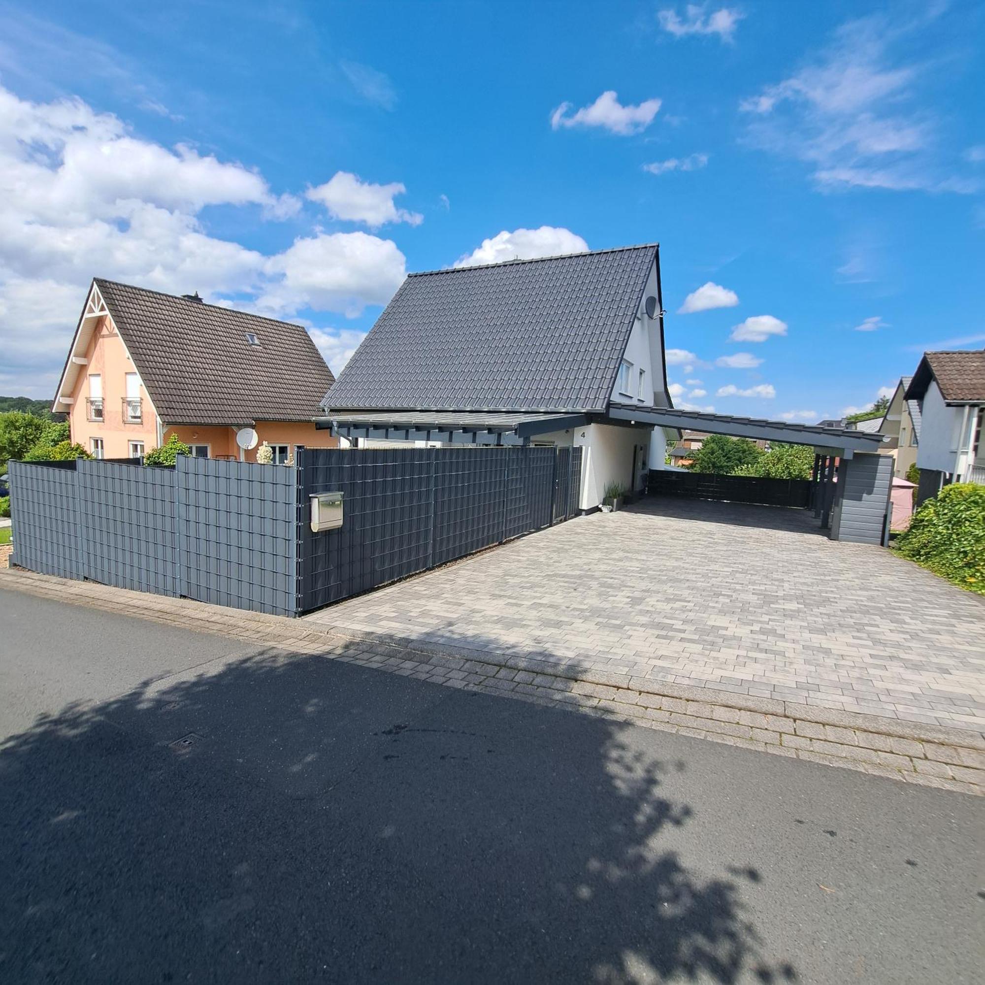Wunderschoenes 2 Zimmer Apartment Inkl. Parkplatz Asbach  Luaran gambar